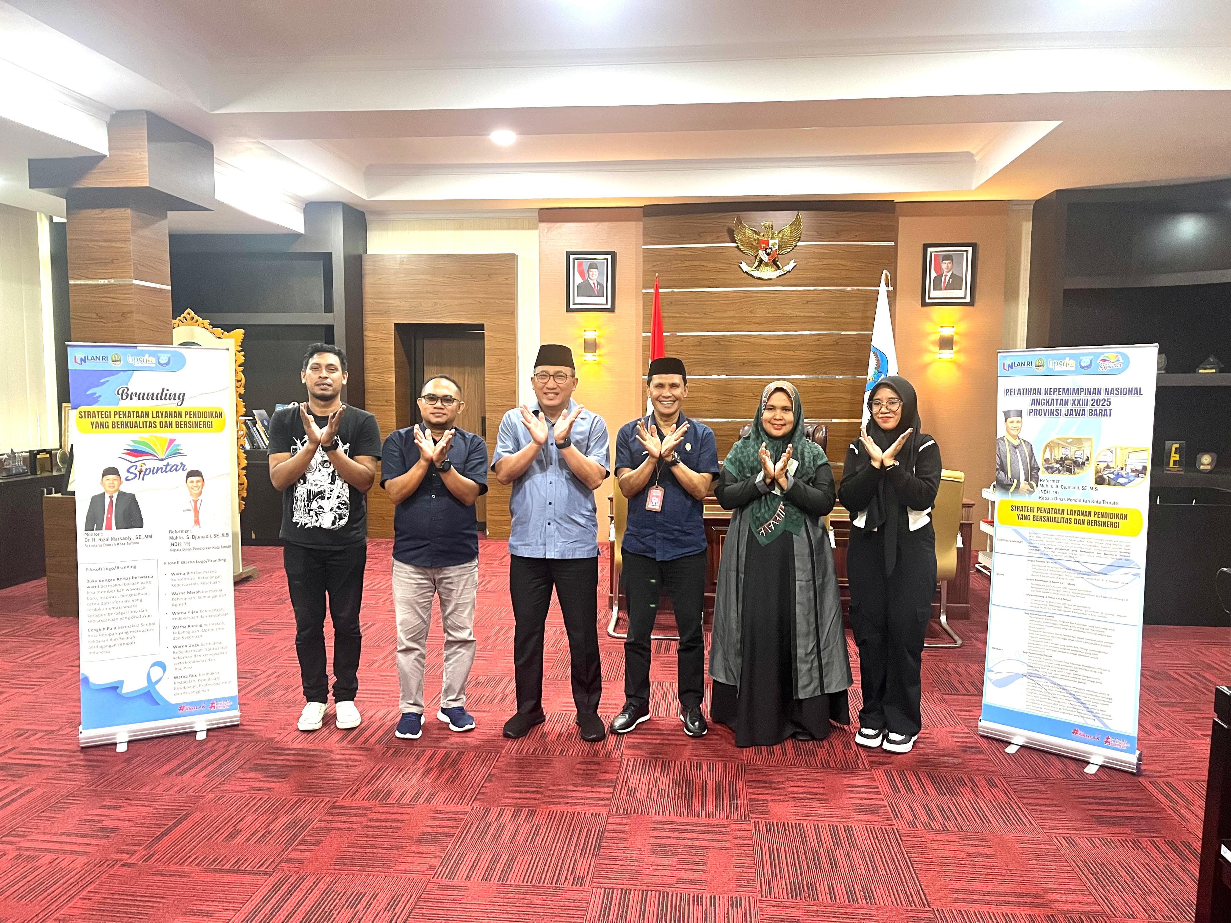 Dukungan Stakeholder